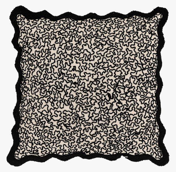 Scallop Cushion in Black