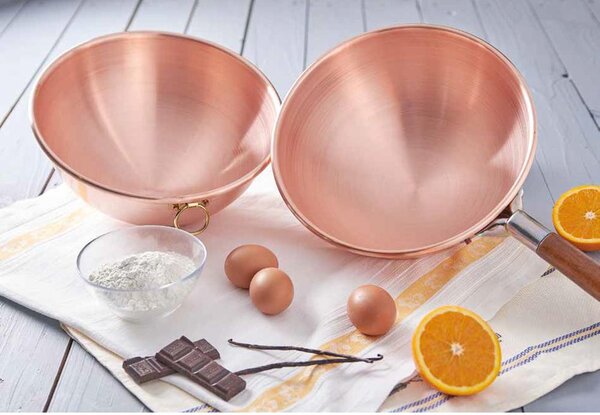 Copper Saucepan with Wooden Handle � 26xh13.5 cm - 3.5 L Smooth Solid Copper Designed for Cream Processing and Bain-Marie - Home Line
