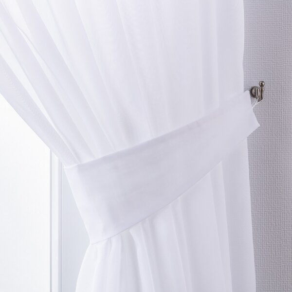 Victoria voile tieback