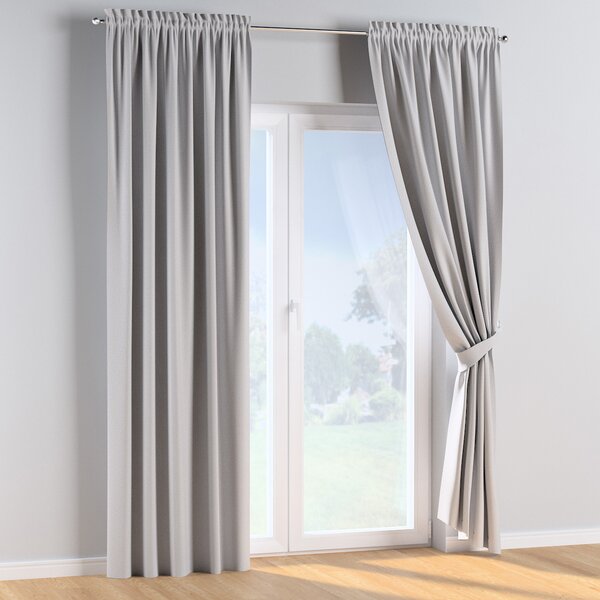 Slot and frill curtains