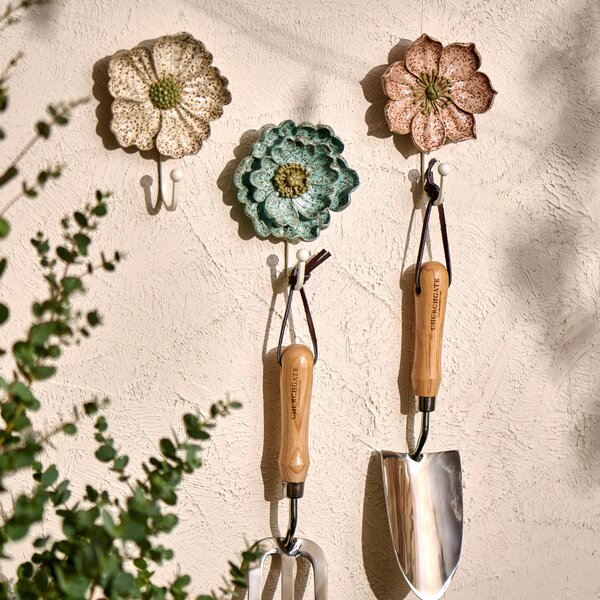 Set of 3 Resin Flower Wall Hanging Hooks MultiColoured