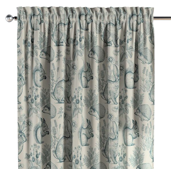 Slot and frill curtains