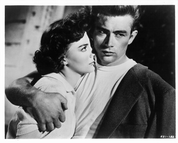 Photography Natalie Wood And James Dean In, Archive Photos