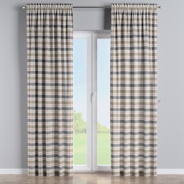 Slot and frill curtain