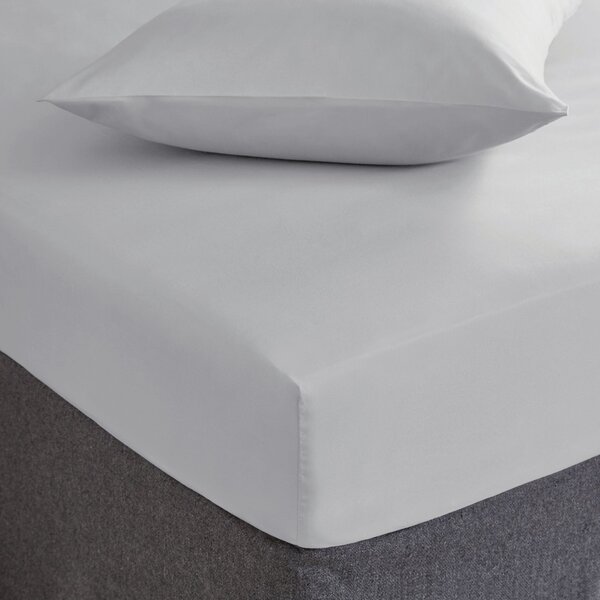 Super Soft Microfibre Plain Fitted Sheet