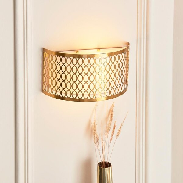Carlisle Metal Wall Light In Gold