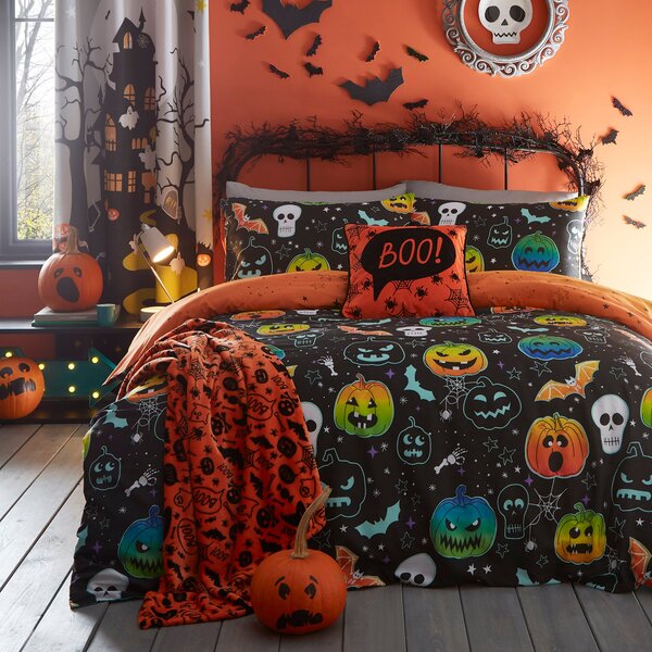 Scary Pumpkins Glow in the Dark Duvet Cover Bedding Set Black