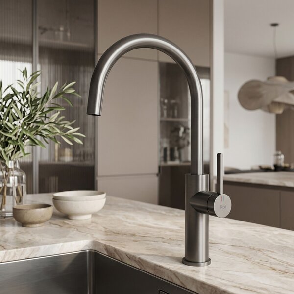 Kitchen faucet REA Rivo Titan