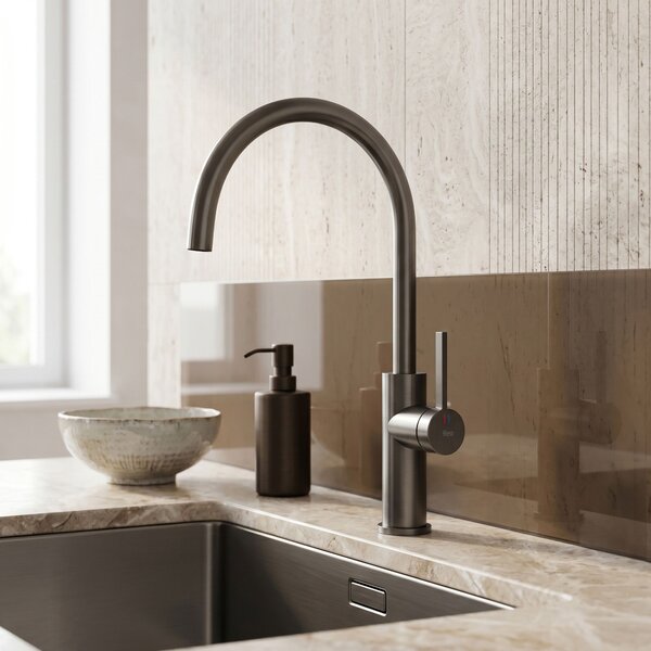 Kitchen faucet REA Rivo Titan