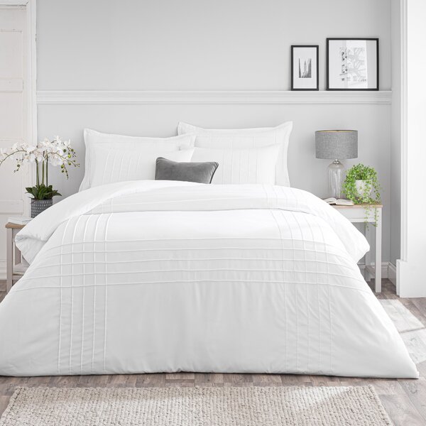 Jessa Pintuck Duvet Cover & Pillowcase Set White