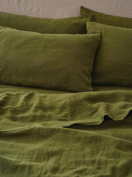Botanical Green Linen Blend Pillowcases (Pair) | Standard | Piglet in Bed