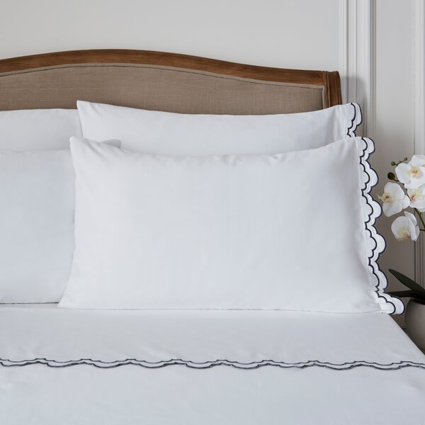 Dorma Double Scallop Oxford Pillowcase Pair