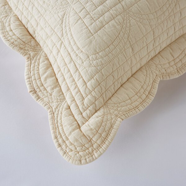 Dorma Soft Scalloped Pillowsham