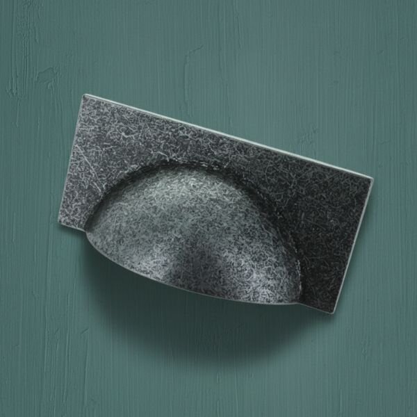 Monmouth Cup Handle with Rectangular Backplate