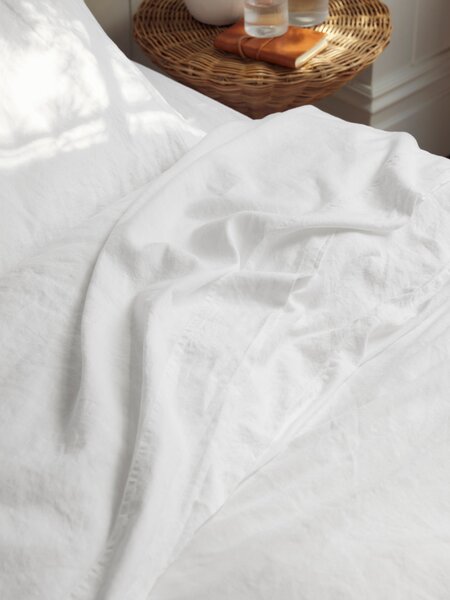 White 100% Linen Flat Sheet | Single | Piglet in Bed