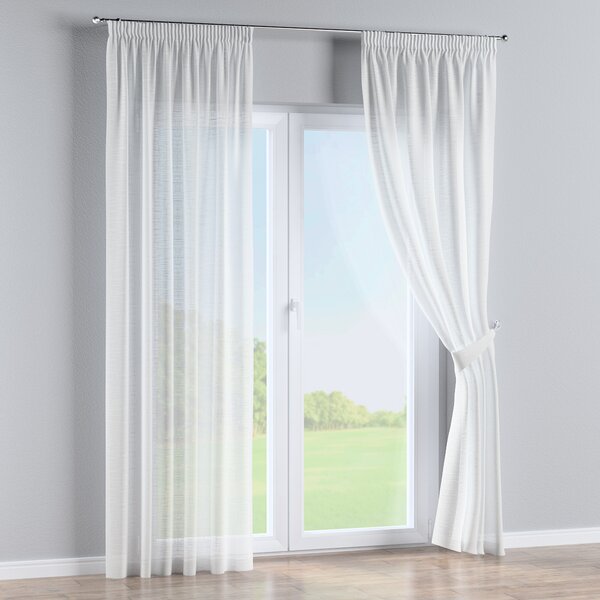 Pencil pleat curtain