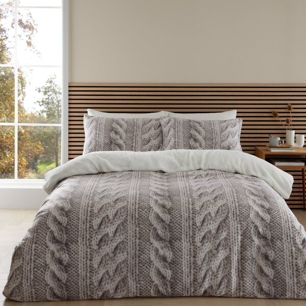 Catherine Lansfield Cosy Cable Knit Fleece Duvet Cover & Pillowcase Set grey