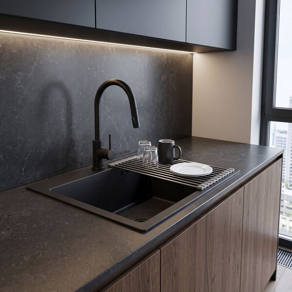 Steel sink with 3-piece accessory set REA Leo 50 Black