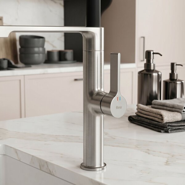 Kitchen faucet REA Lago Brush Nickel