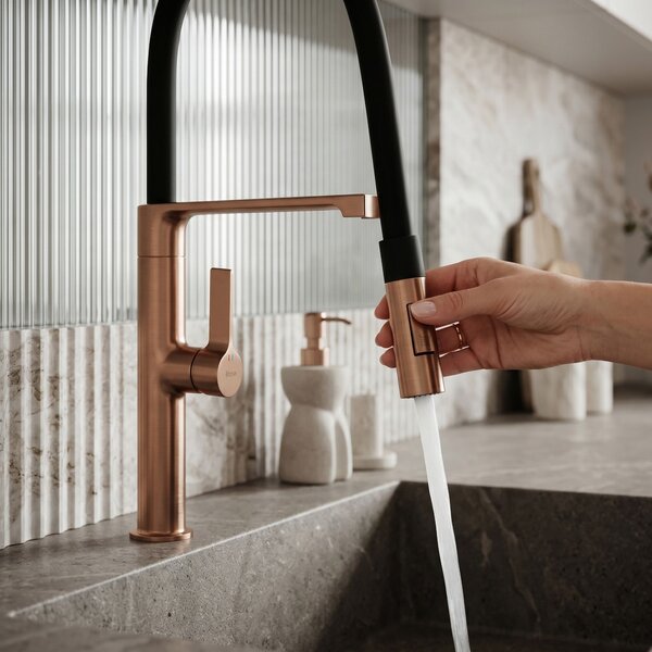 Kitchen faucet REA Lago Brush Copper