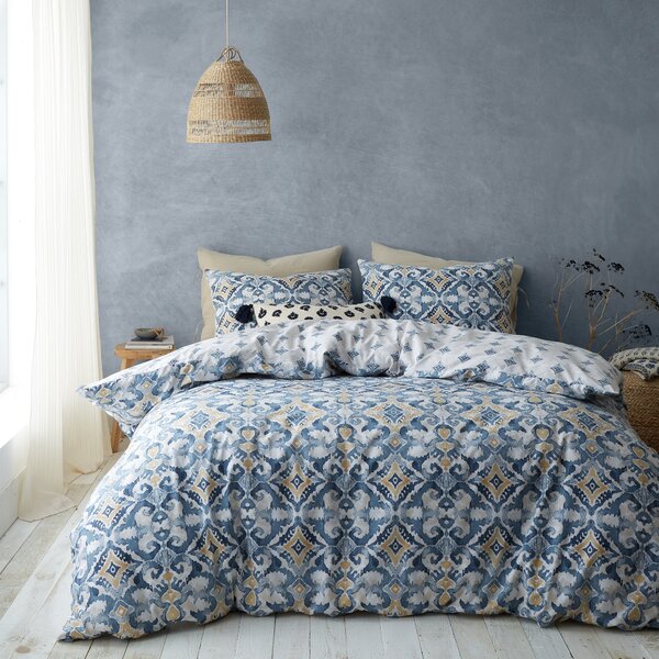 Inara Ikat Indigo Blue Duvet Cover and Pillowcase Set Indigo (Blue)