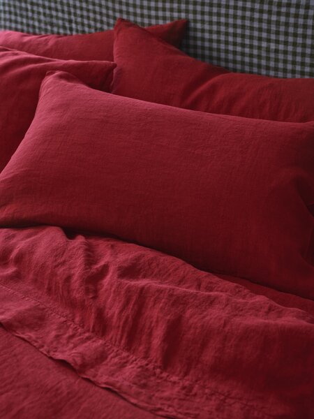 Rhubarb 100% Linen Pillowcase (Pair) | Super King | Piglet in Bed