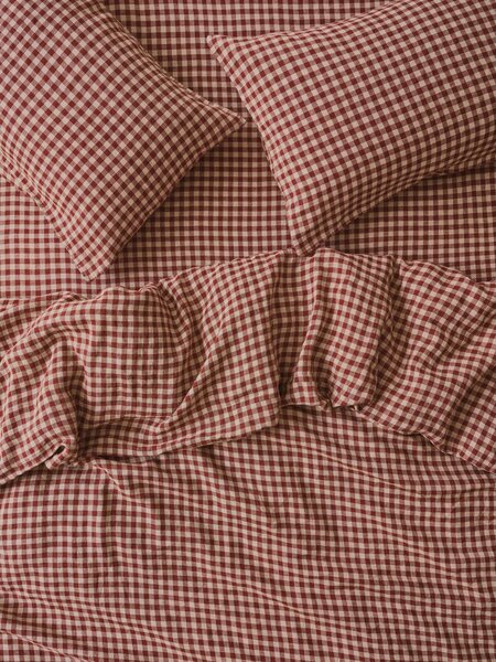 Rhubarb Gingham Linen Blend Duvet Cover | Single | Piglet in Bed
