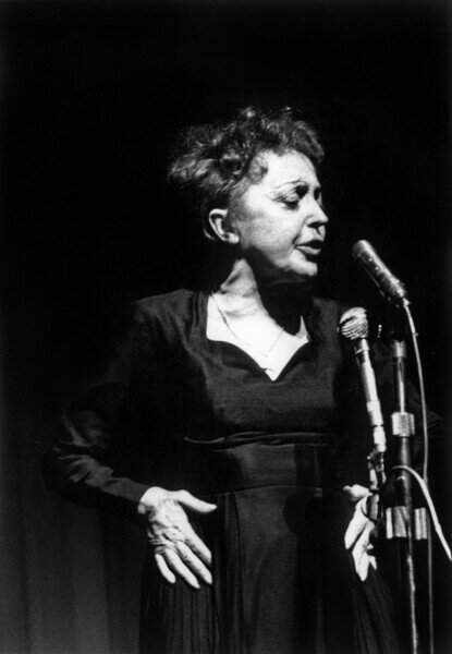 Photography Edith Piaf on Stage, Paris, 1962