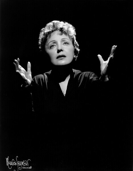 Photography Edith Piaf, photographed on 5 September 1955, Seymour, Maurice