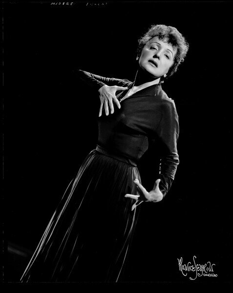 Photography Edith Piaf 1955 on American tour, Seymour, Maurice