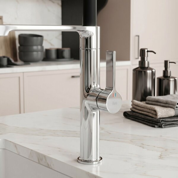 Kitchen faucet REA Lago Chrome