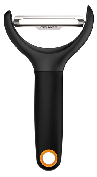 Fiskars Functional Form vegetable peeler black