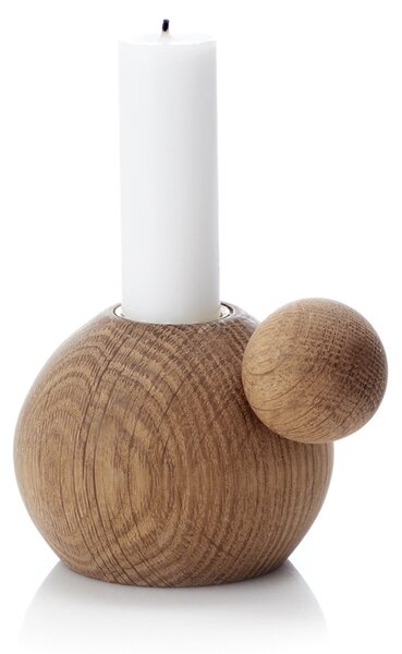 Applicata RoundNround candle sticks oiled oak