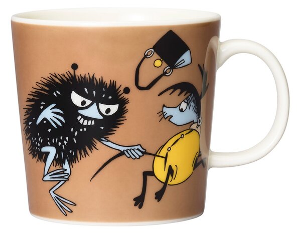 Arabia Stinky in action Moomin mug Brown