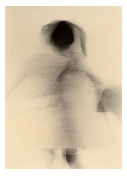 Paper Collective Blurred Girl poster 30x40 cm