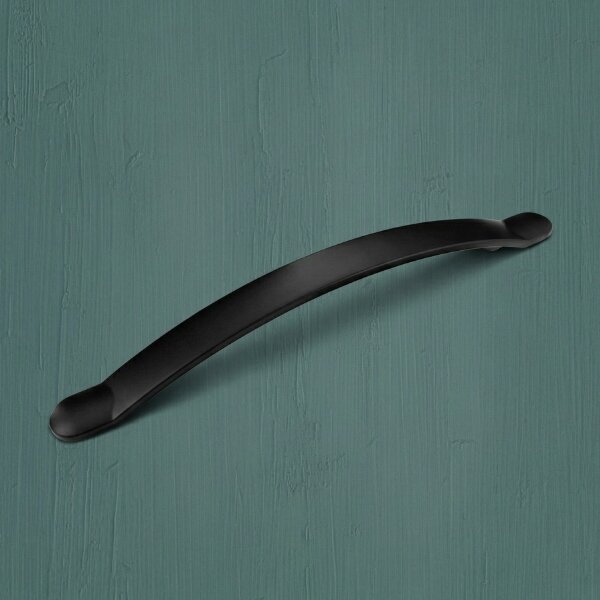Monmouth Pull Handle