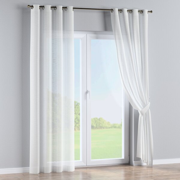 Eyelet curtain