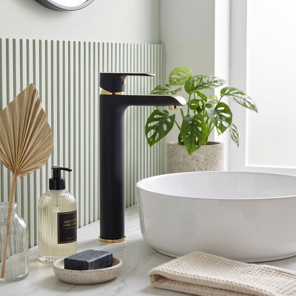 Bathroom faucet REA Bloom Black Gold high