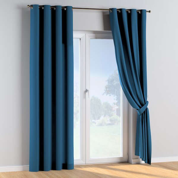 Eyelet curtains