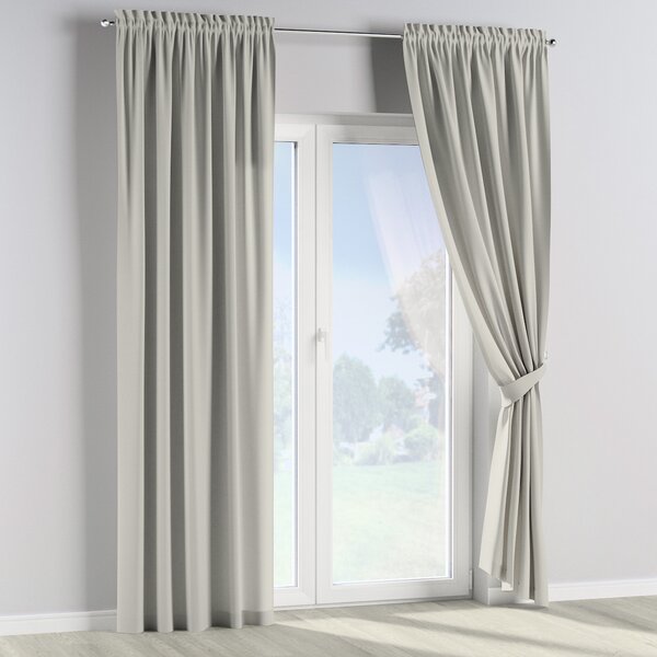 Slot and frill curtains