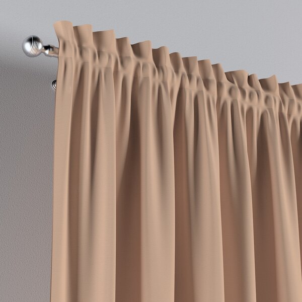 Slot and frill curtains