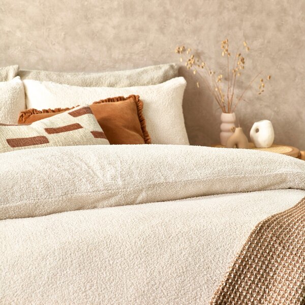 Riviera Yard Boucle Duvet Cover & Pillowcase Set