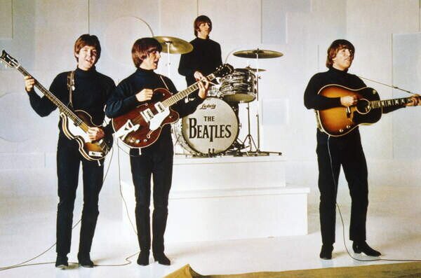 Art Photography Paul Mccartney, George Harrison, Ringo Starr And John Lennon., (40 x 26.7 cm)