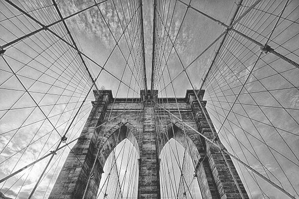 Art Photography Brooklyn Bridge perspective - Black and White, Alex Baxter, (40 x 26.7 cm)