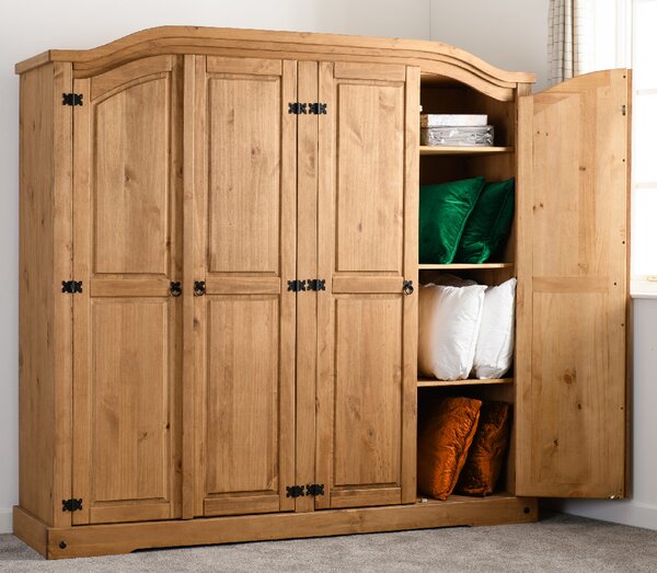 Central Wooden Wardrobe With 4 Doors In Oak