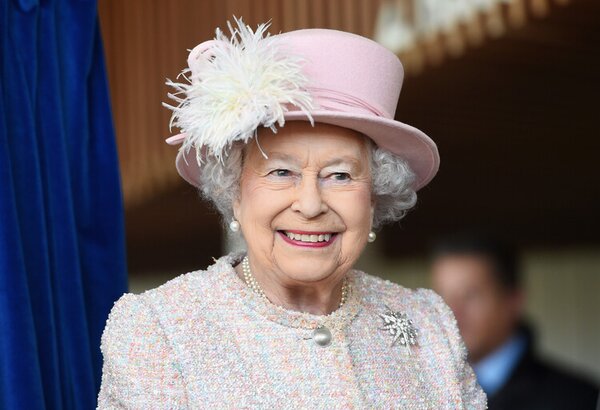 Photography Queen Elizabeth II at the Chichester Theatre, Stuart C. Wilson