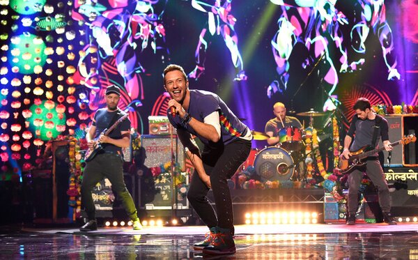 Photography Coldplay during American Music Awards 2015, Kevin Mazur/AMA2015