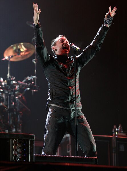 Photography Chester Bennington of Linkin Park at Sonisphere 2009, Chiaki Nozu