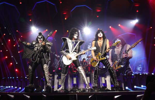 Photography KISS: End of the Road World Tour - New York, Kevin Mazur