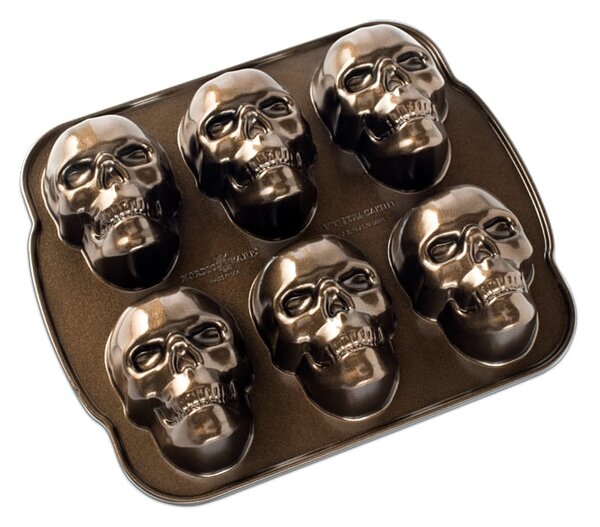 Nordic Ware Skull-shaped Cake Mold 30x25 cm Brown